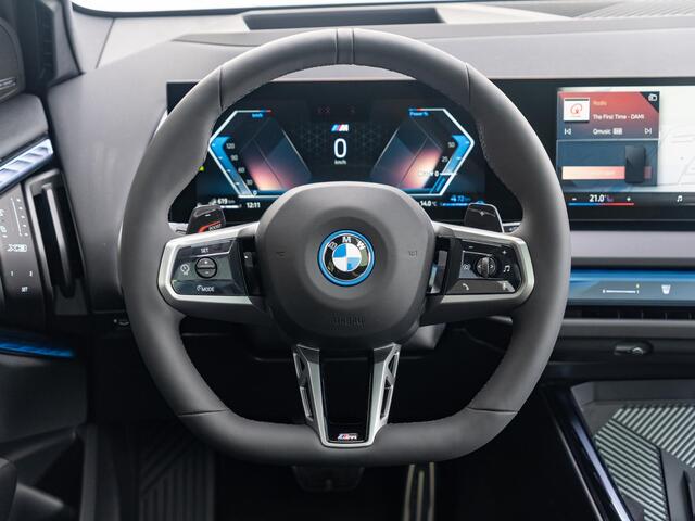 BMW X3 30e xDrive | M Sportpakket Pro | Comfort Pack | Comfort Access | Panoramadak | Stoelverwarming | Harman Kardon | 20''