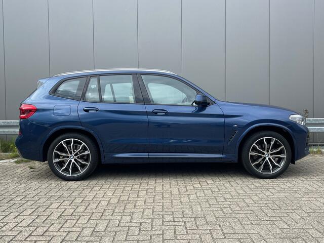 BMW X3 xDrive20i High Executive M-pakket Pano / Head up / Elec.Trekhaak