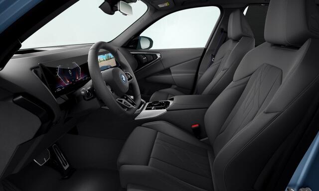 BMW X3 30e xDrive | 21 Inch | M-Sportpakket Pro | Professional Pack | Comfort Pack | Premium Pack | Panoramadak | Trekhaak