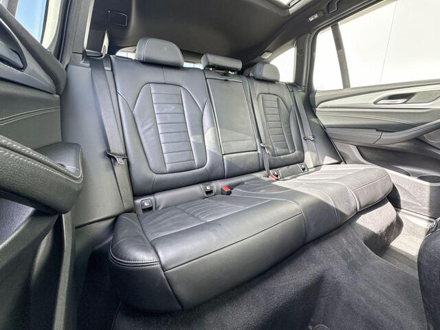 BMW X3 xDrive30e | Harman Kardon | Panoramadak | Trekhaak