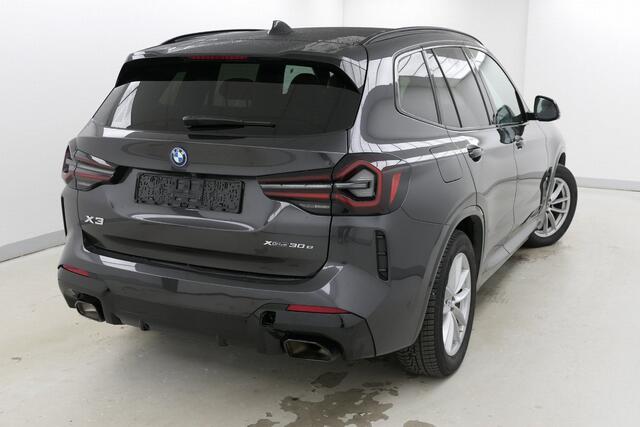 BMW X3 xDrive30e M-Sport | Panorama | Active Cruise Controle | Hifi | Memory | 20" | Incl. winterset