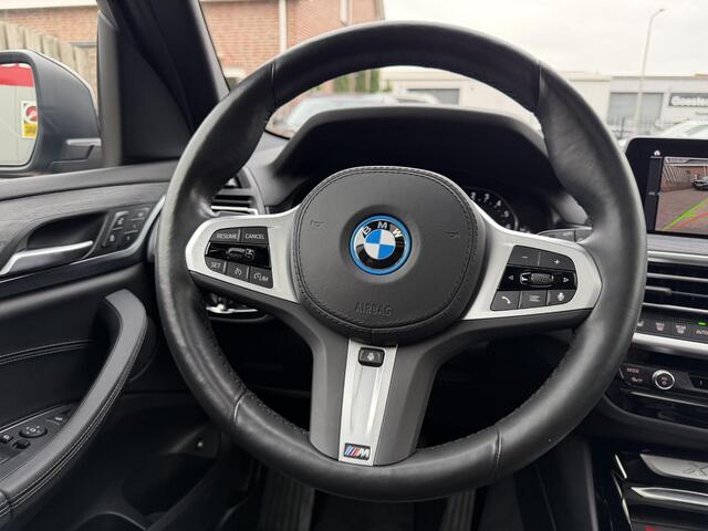 BMW X3 xDrive30e High Executive Pano-HUD-360gr