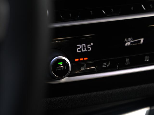 BMW X3 xDrive30e X-line Edition | NL auto | panorama | led | trekhaak..