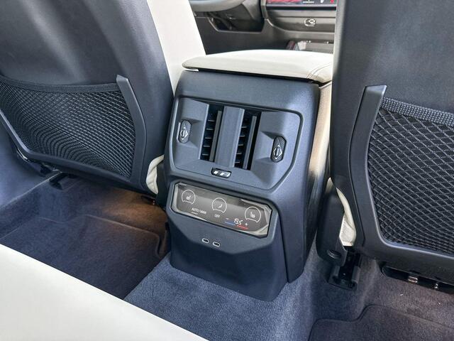 BMW X3 30e xDrive | Professional Pack | Comfort Pack | Premium Pack | Trekhaak