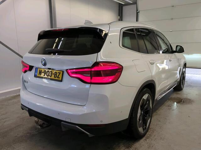 BMW X3 iX3 High Executive 80 kWh | Trekhaak | Panorama | Leder | Navi | 360 Camera |