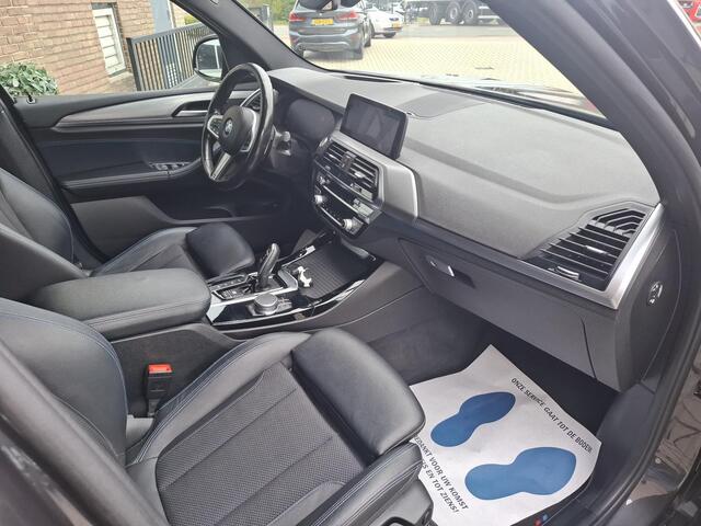 BMW X3 xDrive30e High Executive M Black line