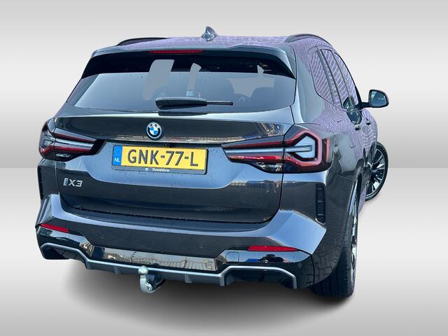 BMW X3 iX3 High Executive Edition 80 kWh / Trekhaak / Panoramadak / 360Camera / Head-up / 20'' / Leder / Harman Kardon / Sfeerverlichting / Dodehoek / DAB / Stuur+Stoelverwarming / ACC