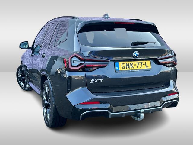 BMW X3 iX3 High Executive Edition 80 kWh / Trekhaak / Panoramadak / 360Camera / Head-up / 20'' / Leder / Harman Kardon / Sfeerverlichting / Dodehoek / DAB / Stuur+Stoelverwarming / ACC
