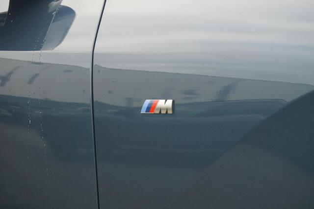 BMW X3 30e xDrive M Sportpakket Pro 21'' / Panoramadak / Trekhaak / Elektrisch Verstelbare Stoelen