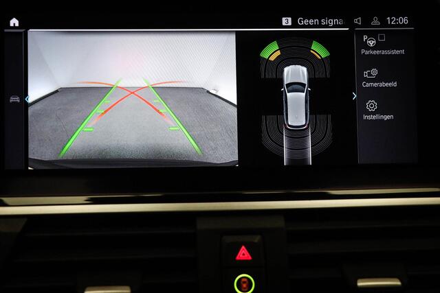 BMW X3 xDrive30e High Executive M-Sport | SUPER SPORT STOELEN | PANORAMADAK | STUURVERWARMING | TREKHAAK | 20"