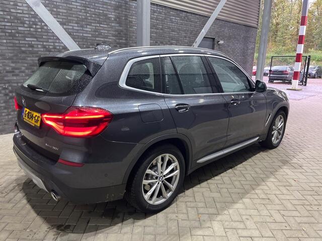 BMW X3 xDrive30i High Executive | Panoramadak | Head-Up | ACC | Trekhaak | Leder