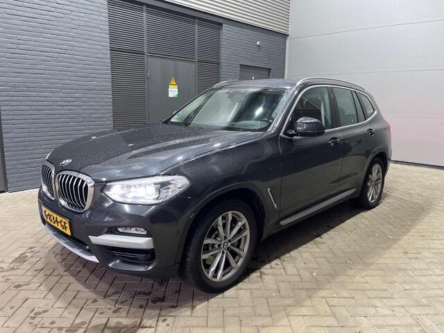 BMW X3 xDrive30i High Executive | Panoramadak | Head-Up | ACC | Trekhaak | Leder
