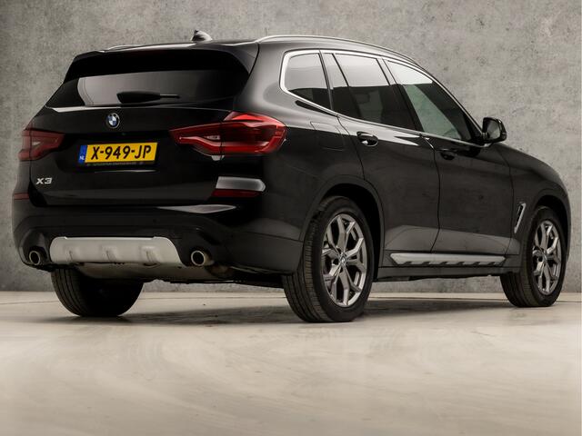 BMW X3 xDrive20i High Executive 184Pk Automaat (PANORAMADAK, HEAD-UP DISPLAY, GROOT NAVI, STUUR/STOELVERWARMING, ELEK SPORTSTOELEN, LEDER, ZWART HEMEL, GETINT GLAS, SFEERVERLICHTING, NIEUWSTAAT)