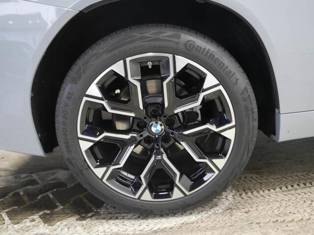 BMW X3 30e xDrive M-Sport | 20" | Driving Assistant Professional | Panorama | Harman Kardon | Trekhaak
