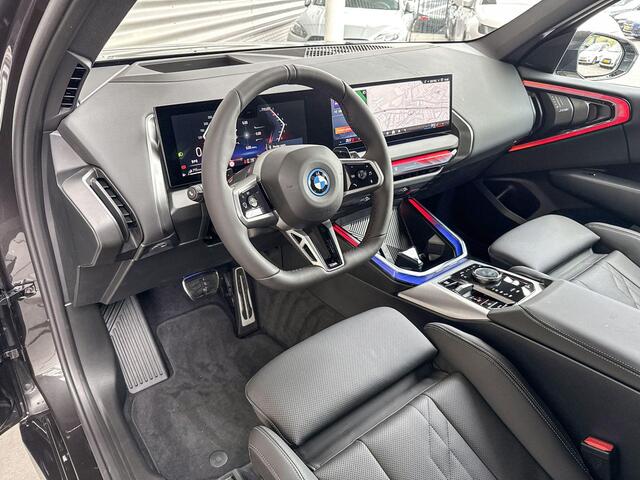 BMW X3 30e xDrive M Sportpakket Pro / Professional Pack / Comfort Pack / Trekhaak / Panoramadak