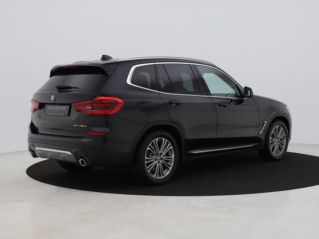 BMW X3 xDrive30e | PANO | 360° | HUD | KEYLESS | STOEL- EN STUURVERW.