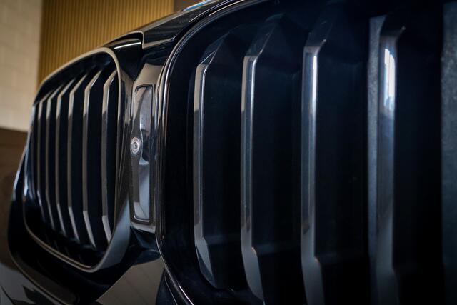 BMW X3 2.0 XDRIVE30E M SPORT Pano//360/Head-up/Keyless/ACC/HUD/Sportstoelen/Dodehoek/20"/Trekhaak wegkl.