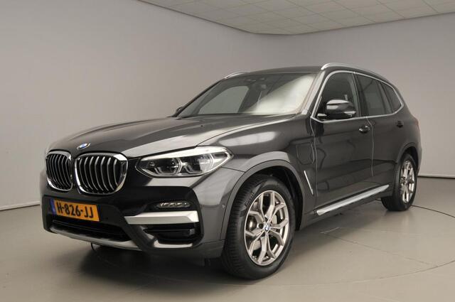 BMW X3 xDrive30e X-Line / Leder / Trekhaak / HIFI / Sportstoelen / LED / Park assist / Alu wielen 19 inch