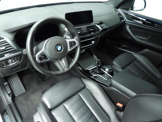 BMW X3 xDrive30e X-Line / Leder / Trekhaak / HIFI / Sportstoelen / LED / Park assist / Alu wielen 19 inch