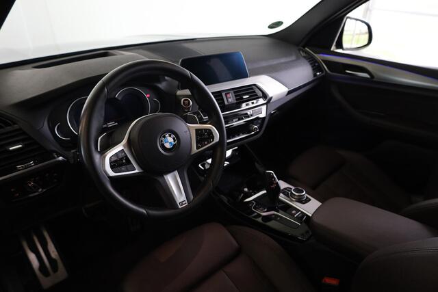 BMW X3 xDrive20i High Executive | M Sport | Comfort Access | Panoramadak | Trekhaak