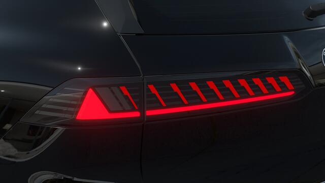 BMW X3 iX3 50 xDrive M Sport / Panoramadak / Trekhaak / M Sportstoelen / Parking Assistant Professional / Stuurverwarming / Head-Up