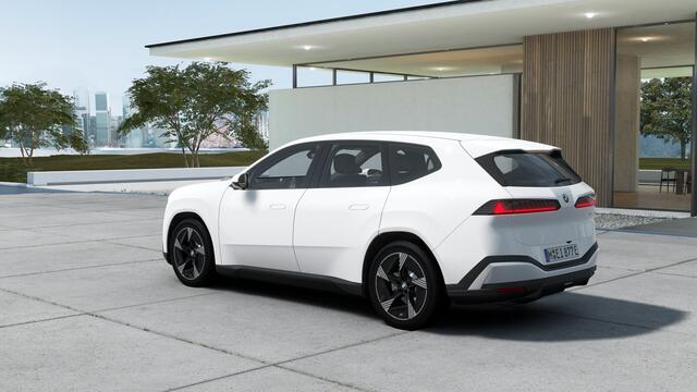 BMW X3 iX3 50 xDrive / Stoelverwarming / Driving Assistant Plus