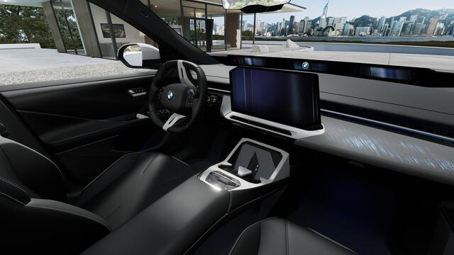 BMW X3 iX3 50 xDrive / Stoelverwarming / Driving Assistant Plus