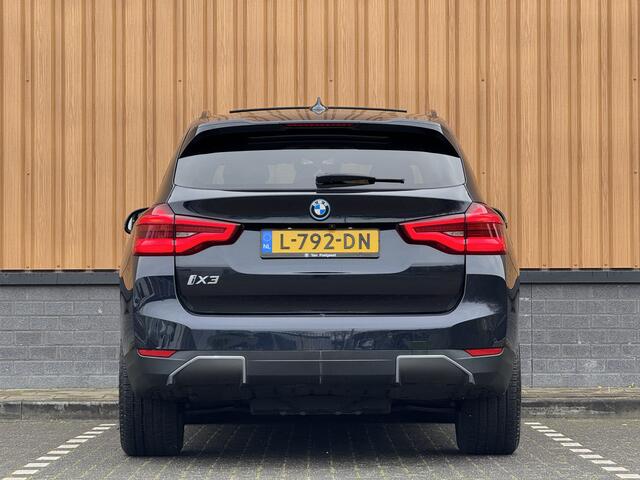 BMW X3 iX3 High Executive 80 kWh | Handel / Export | ¤23.884,- ex BTW | Panoramadak | Apple Carplay | Keyless | Sfeerverlichting | HUD | BLIS | Navigatie | Cruise Control |