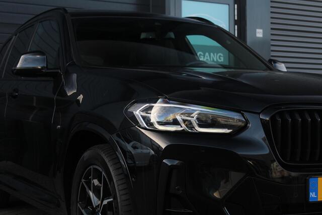 BMW X3 xDrive30e M-Sport | Panorama-dak | Leer | Elektrisch verstelbare stoelen | 360 camera | HUD| High Executive