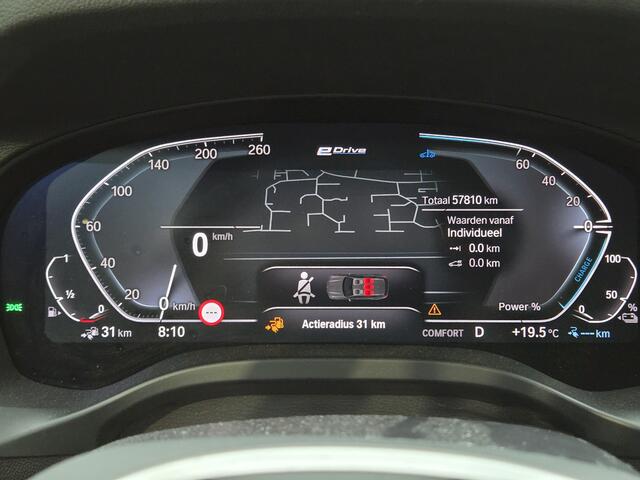 BMW X3 xDrive30e Business Edition Plus | M Sport Pakket | Pano | Trekhaak |* 27 t/m 31 dec eindejaarsshow!!