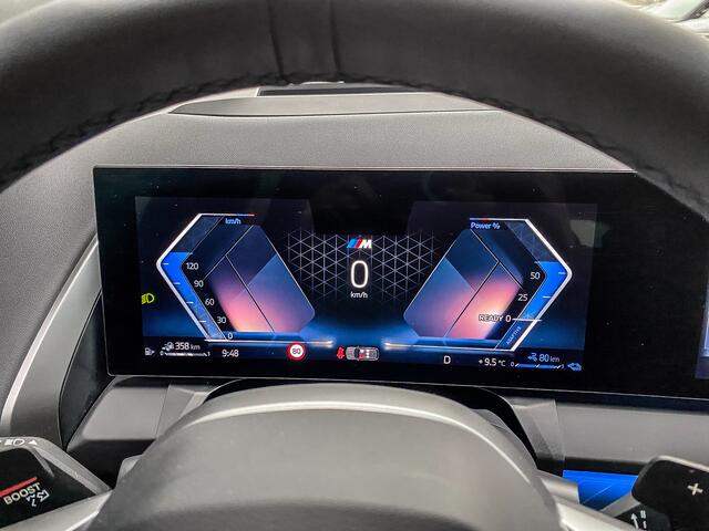 BMW X3 30e xDrive 299PK M-Sport | PANO | KEYLESS | SFEERVERLICHTING | RIJASSISTENT PLUS | HARMAN KARDON |