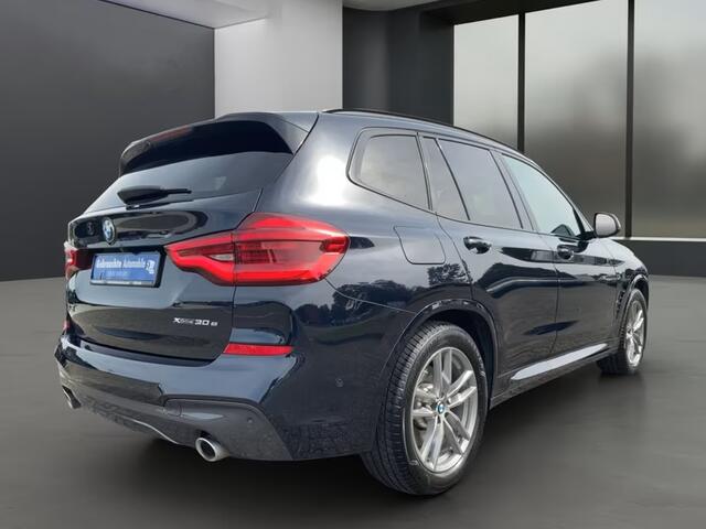 BMW X3 xDrive30e M-SPORT ** LED, NAVI+, PANORAMA, TREKH, KEYLESS, HuD, 19-inch LMV ** 1e EIG - UNFALLFREI - BMW GAR ** ** INFORMEER OOK NAAR ONZE AANTREKKELIJKE FINANCIAL-LEASE TARIEVEN **