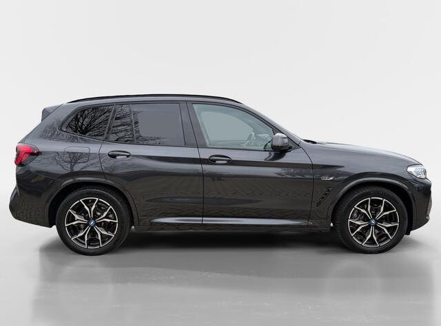 BMW X3 xDrive 30e M-Sport I Panoramadak I Head-Up I Trekhaak I Leder I