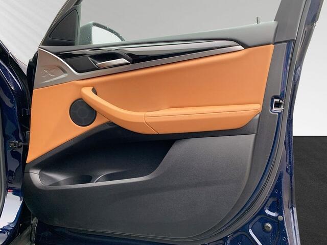 BMW X4 xDrive20d 190 PK Sportstoelen Trekhaak Navi LED Stoelverwarming Live Cockpit 19 Inch