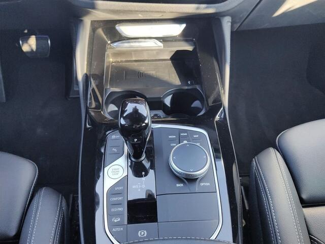 BMW X4 xDrive30d M Sport 286 PK ACC Head-Up Live Cockpit Harman Kardon Sportstoelen