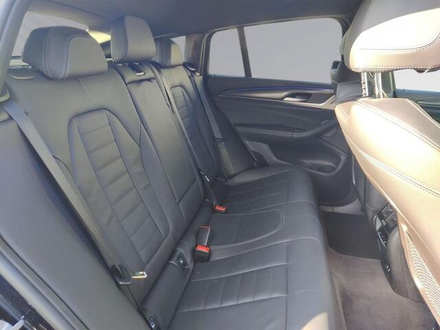 BMW X4 xDrive30d M Sport 286 PK ACC Head-Up Live Cockpit Harman Kardon Sportstoelen