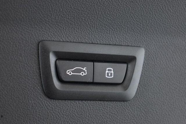 BMW X4 xDrive30d M Sport 286 PK ACC Live Cockpit 20 Inch Panoramadak Sportstoelen