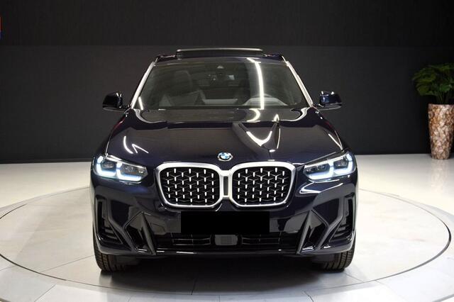 BMW X4 xDrive30i M-Sport 245 PK ACC Panoramadak Head-Up Live Cockpit Sportstoelen