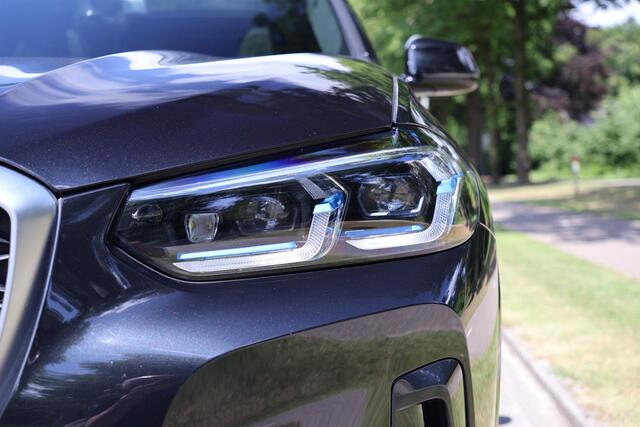 BMW X4 xDrive20i High Executive M-Sportpakket, Head Up, Panoramadak, Elektrische trekhaak, Sportstoelen, Parkeerhulpsysteem, Driving Assitent, BMW Laserlicht, Shadowline, Innovatiepakket, Keyless, etc.