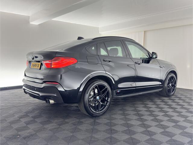 BMW X4 xDrive35d Centennial High Executive M-Sportpack Aut. *PANO | HEAD-UP | LEATHER-FABRIC | FULL-LED | ADAPTIVE-CRUISE | MEMORY-PACK | CAMERA | NAVI-FULLMAP | HEATED-SPORTSEATS | TOWBAR | PRIVACY-GLASS | SHIFT-PADDLES | 20''ALU*