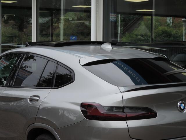 BMW X4 M Competition 510pk - HUD | Pano | Memory | enz. enz. enz.