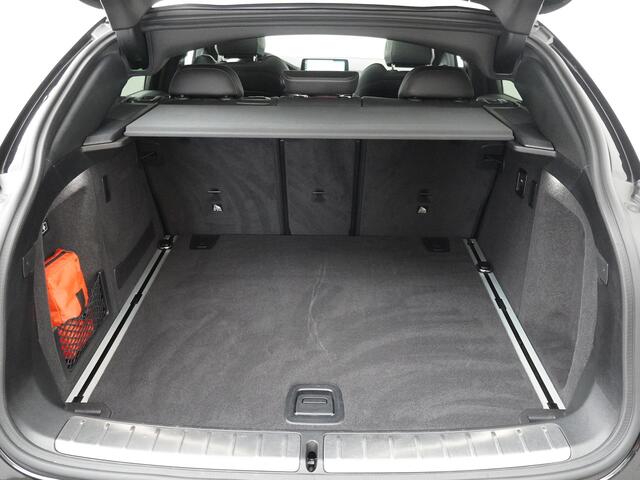 BMW X4 xDrive20i High Executive | M Pakket | Harman Kardon | Trekhaak Elektrisch | Navigatie | Panorama-dak | Memory |