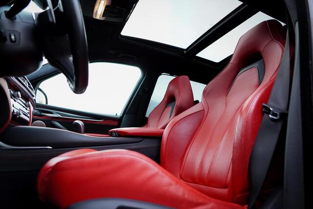 BMW X5 M / Pano / HUD / 21'' / Rear Seat Entertainment / B&O