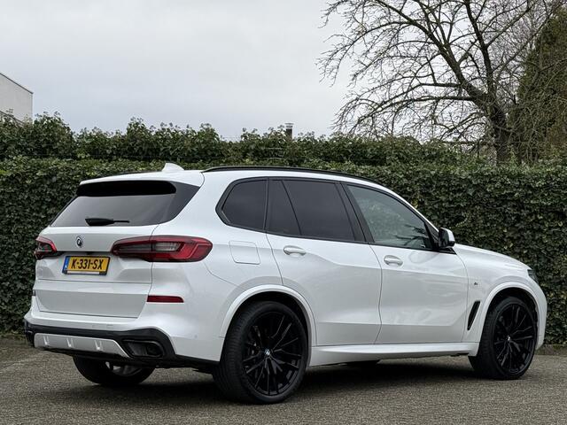 BMW X5 xDrive40i High Exe | 22"| M-Sport | Luchtvering | Harman/kardon | Standkachel