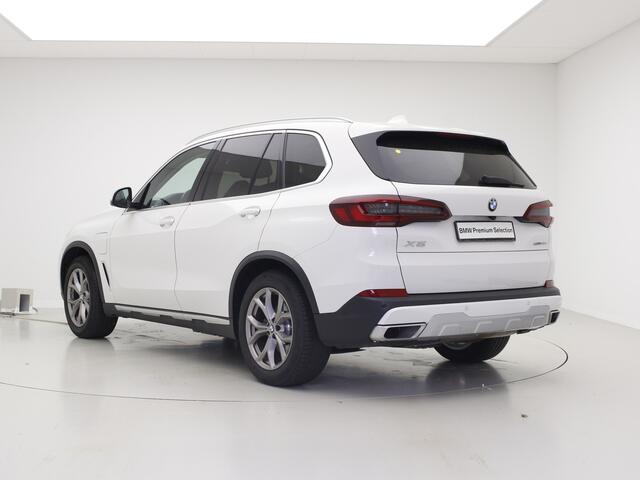 BMW X5 xDrive45e xLine | Panorama | Trekhaak | Laser | Head-Up | | Luchtvering v+a