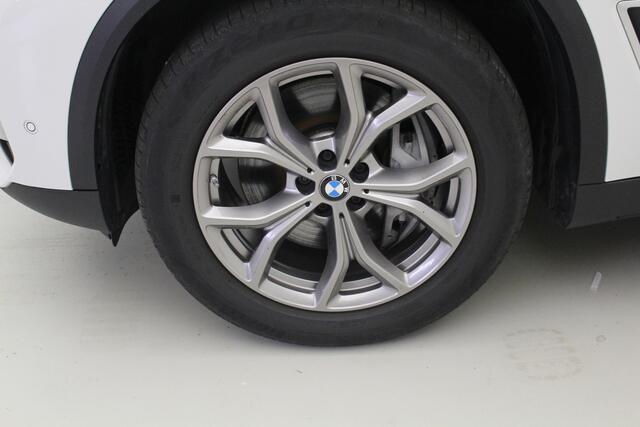 BMW X5 xDrive45e xLine | Panorama | Trekhaak | Laser | Head-Up | | Luchtvering v+a