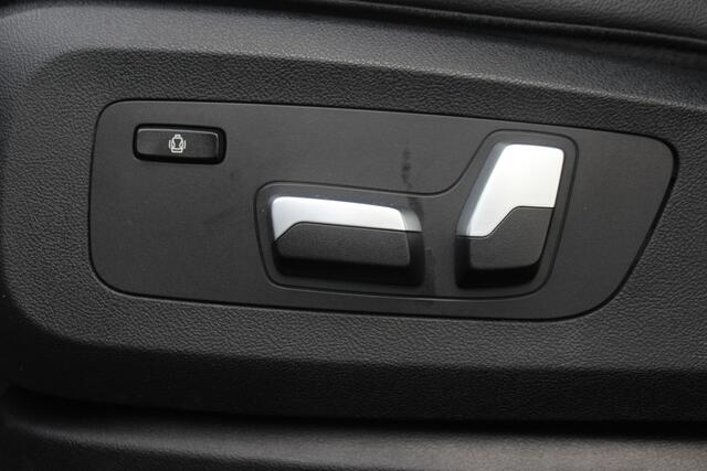 BMW X5 xDrive45e - M SPORT - LUCHTVERING - PANODAK - HEAD UP - SOFTCLOSE - LASER - H&K -