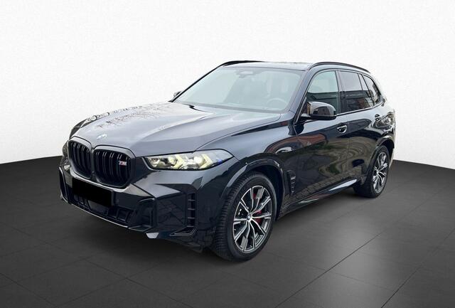 BMW X5 M60i xDrive M-Sport 530 PK V8 ACC Head-Up Panoramadak Stoelkoeling Massage Luchtvering Trekhaak