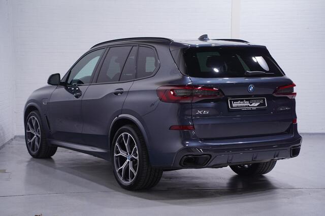 BMW X5 xDrive45e M Sport Head-up Luchtvering v+a Softclose Apple Carplay Camera 360 Trekhaak 1e Eigenaar Rijklaar