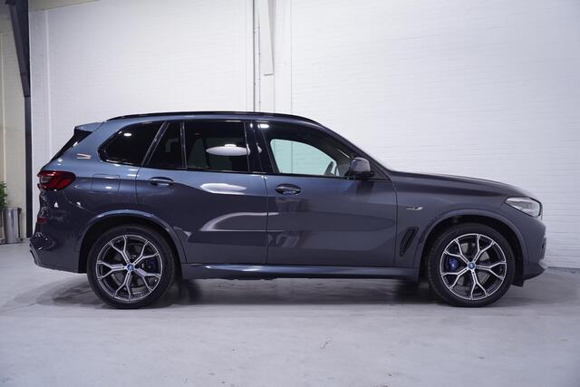 BMW X5 xDrive45e M Sport Head-up Luchtvering v+a Softclose Apple Carplay Camera 360 Trekhaak 1e Eigenaar Rijklaar